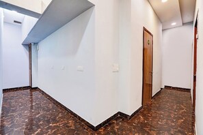 Lobby - Fabhotel Freedom Star (Mumbai)