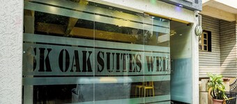 Fabhotel Sk Oak Suites