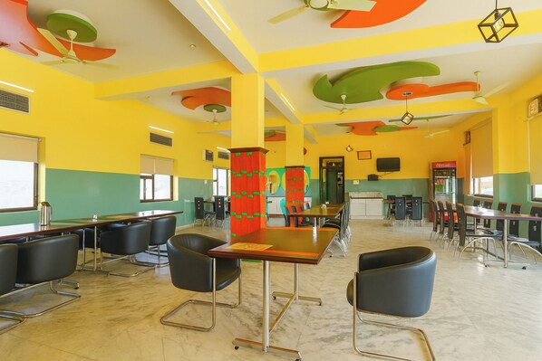 Restaurant - Fabhotel Highway Pride (Jaipur)
