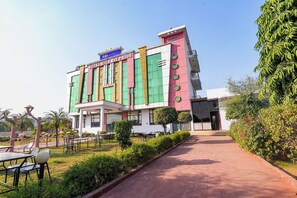 Exterior - Fabhotel Highway Pride (Jaipur)