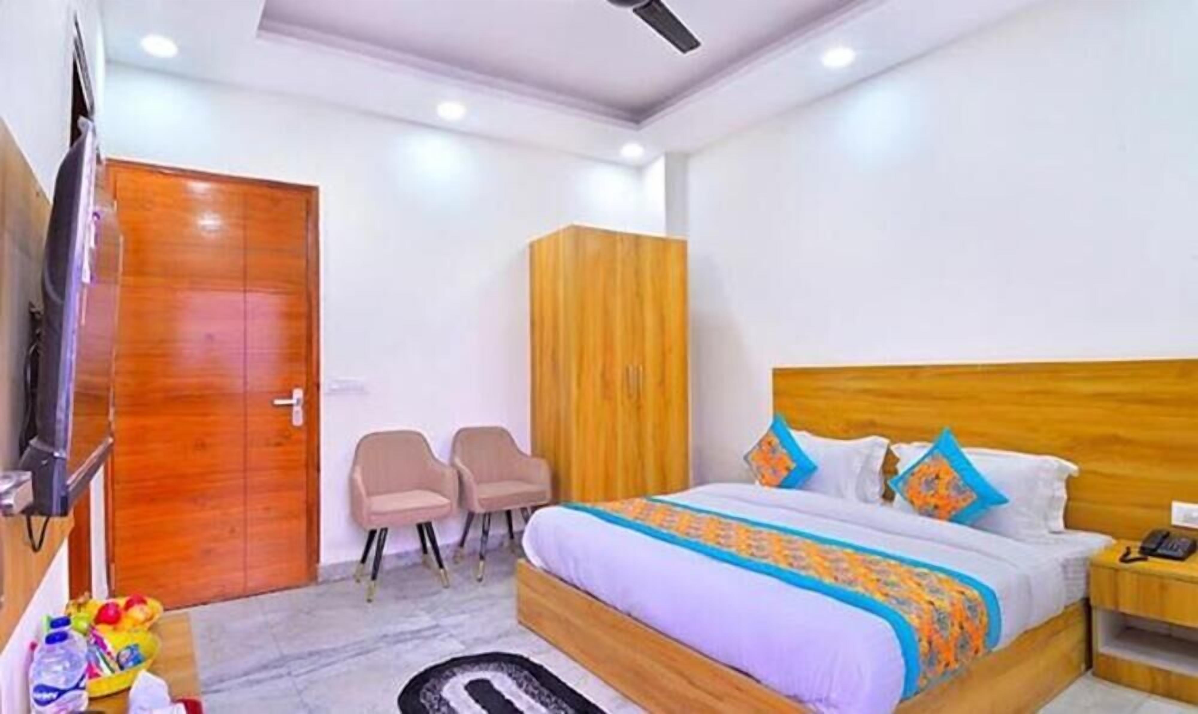 Deluxe Room | Egyptian cotton sheets, premium bedding, in-room safe, free WiFi