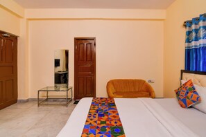 Egyptian cotton sheets, premium bedding, in-room safe, free WiFi