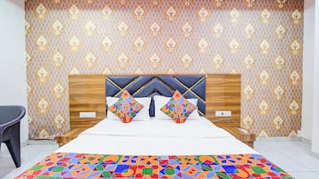 Deluxe-Zimmer | Bettwäsche aus ägyptischer Baumwolle, hochwertige Bettwaren, Zimmersafe