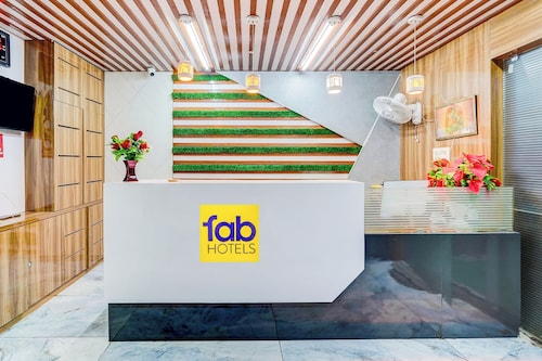 Fabhotel Lake View I