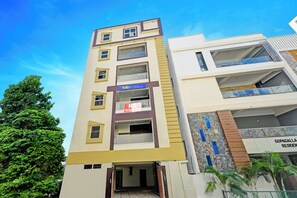 Exterior - Via RS Grand Inn (Hyderabad)