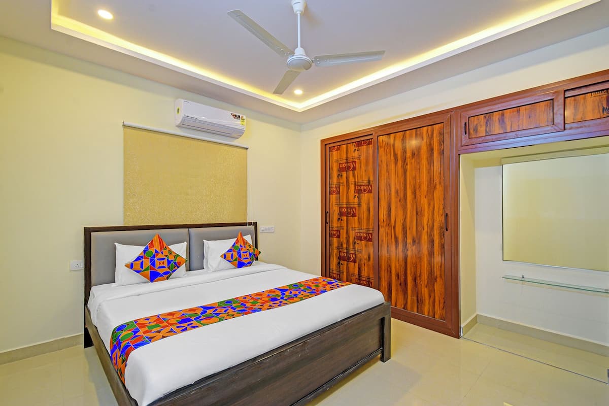 Deluxe Room | Egyptian cotton sheets, premium bedding, in-room safe, free WiFi