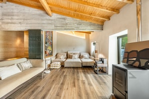 TV - Villa 256 -  - A Riverside Refuge in Caminha (Seixas)