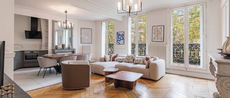 Deluxe-huoneisto | Oleskelualue