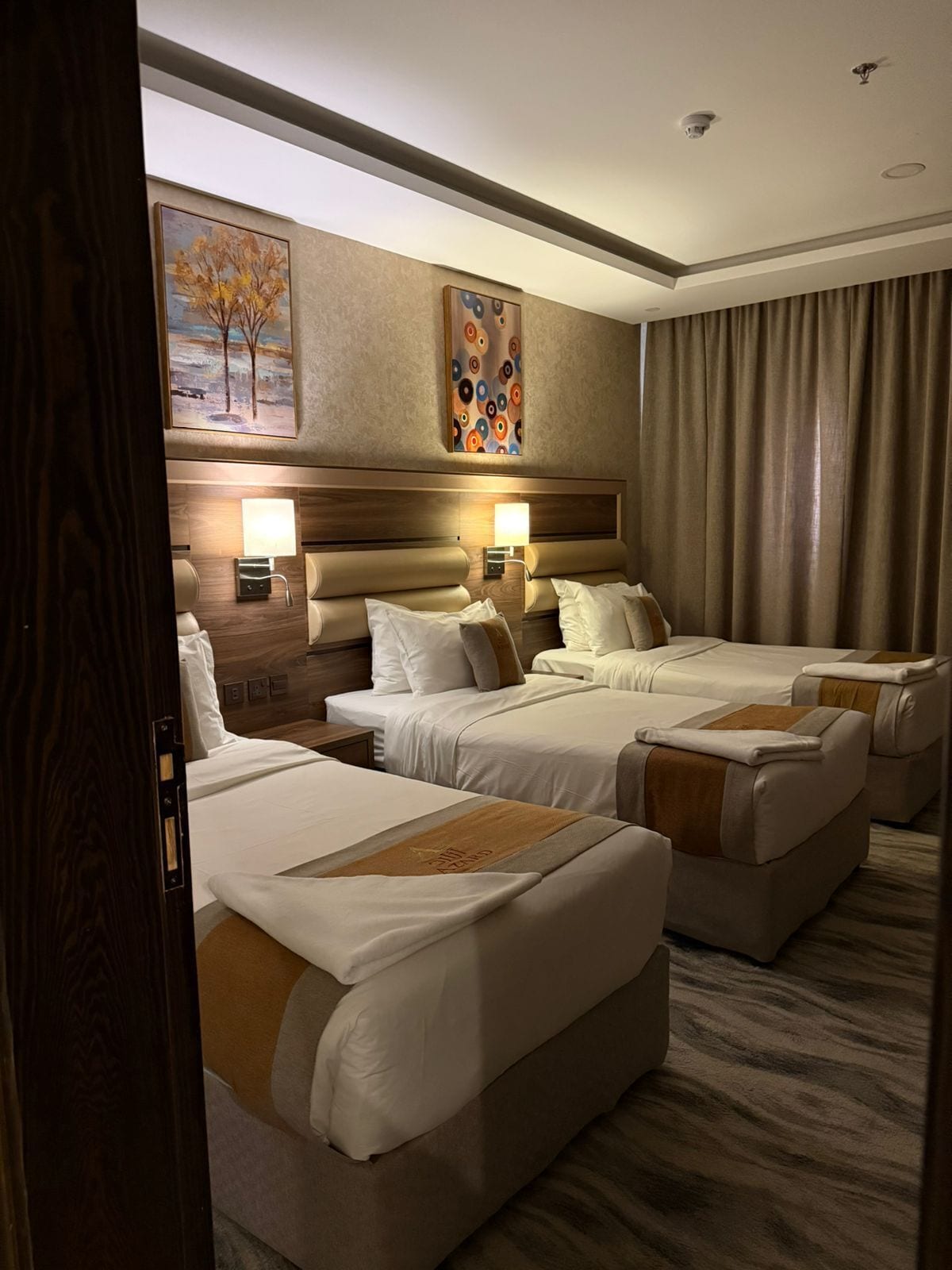 Double Room | In-room safe, soundproofing, iron/ironing board, wheelchair access