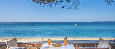 Baari (majoituspaikassa)