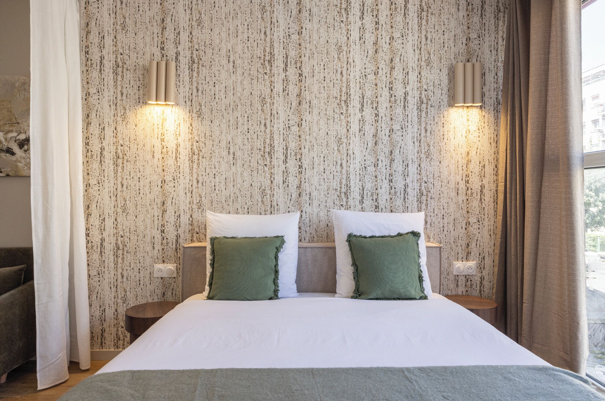 Economy Studio | Living area