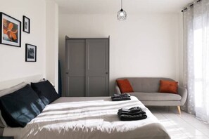 2 habitaciones, tabla de planchar con plancha y wifi gratis