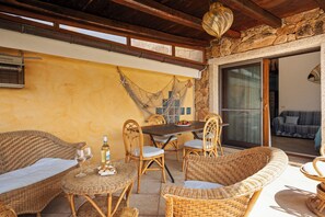 Appartement Confort, non-fumeurs, vue mer | Terrasse/Patio