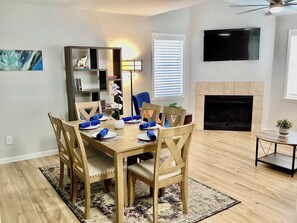 Townhome, Multiple Beds, Balcony (Marina Maison) | Dining