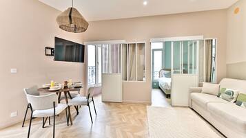 Luxury Apartment | Living area