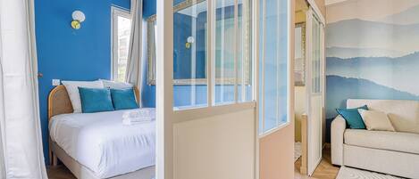 Fer et planche à repasser