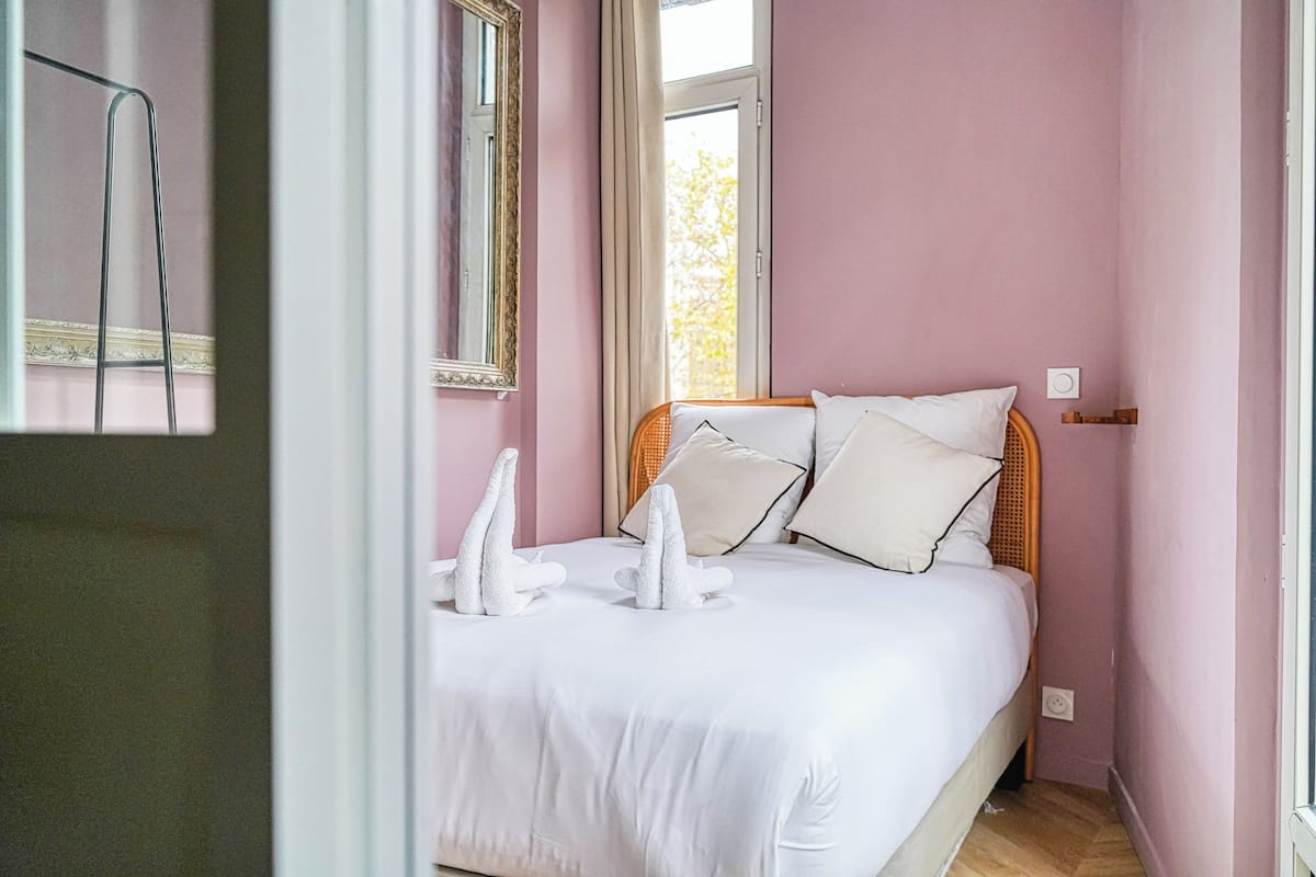 Apartamento Business | Tabla de planchar con plancha