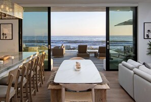 Casa de lujo, varias camas, hidromasaje, vista al oc�éano (Rincon Refuge) | Restaurantes