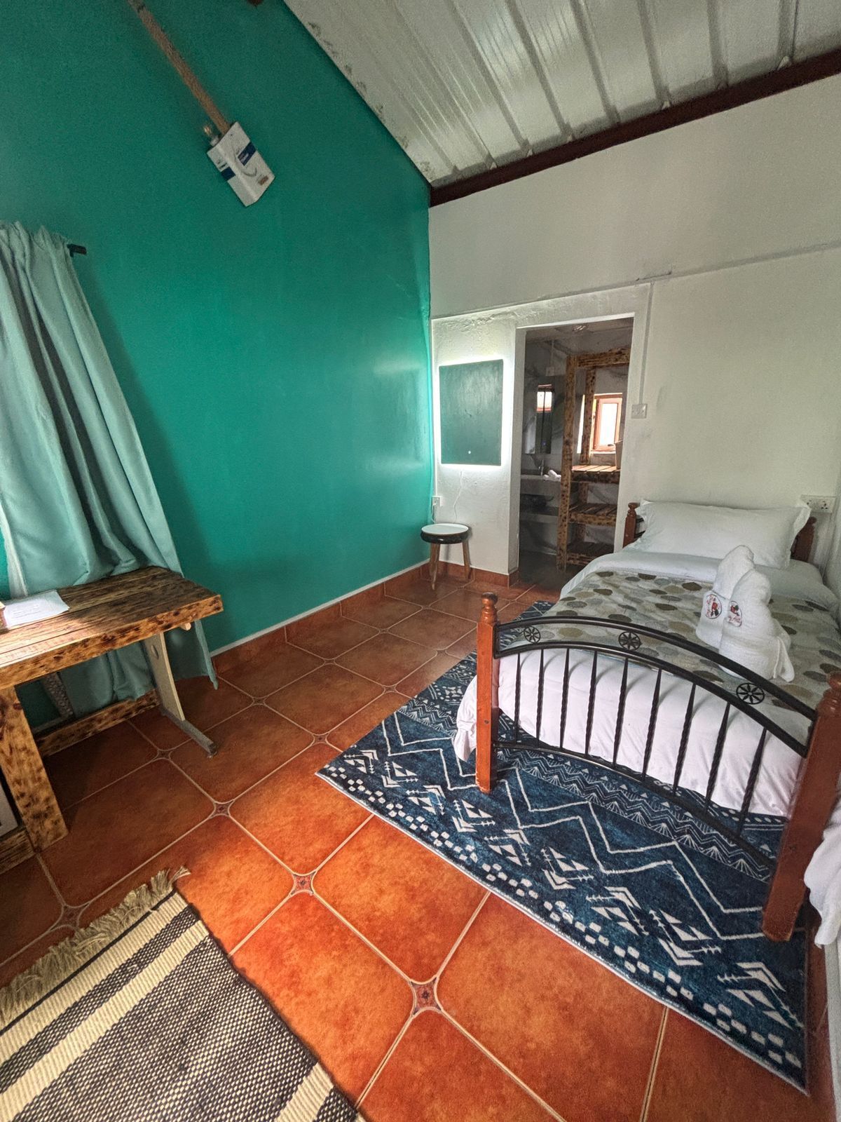 Chambre Simple Confort, 1 chambre | Fer et planche à repasser, Wi-Fi gratuit