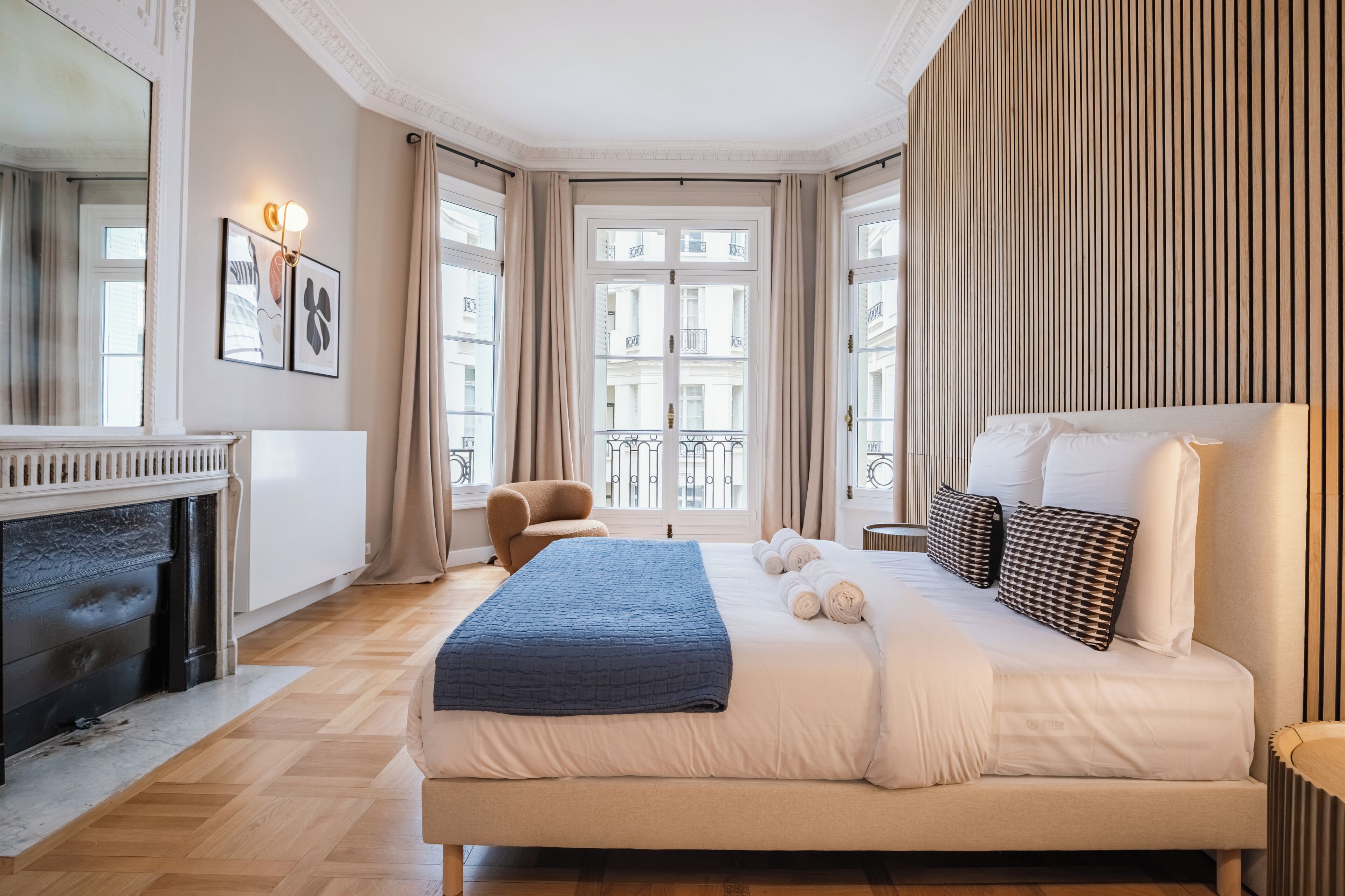 Business Apartment | Iron/ironing board, free WiFi