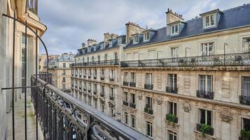 Panoramic Apartment | Terrace/patio