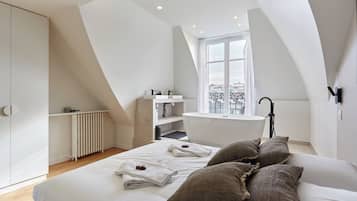 Perhekattohuoneisto | Silitysrauta/-lauta, ilmainen Wi-Fi