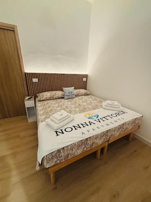 Signature Duplex, 2 Bedrooms, Kitchen, City View | In-room safe, free WiFi