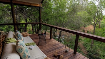 Villa de lujo, vista al parque | Caja de seguridad en la habitación, escritorio y wifi gratis