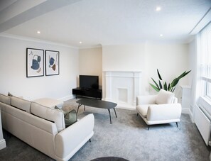 Comfort Apartment, 2 Bedrooms, Non Smoking | Living area - Boughton House Apartments by Guestz (Chester)