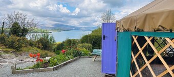 Room-a Magical Cosy Garden Yurt