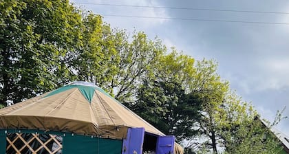 Room-a Magical Cosy Garden Yurt