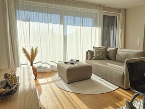 تلفزيون ذكي