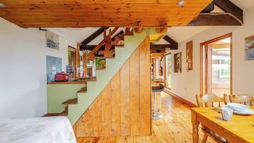 Cabin, Multiple Bedrooms, Smoking, Balcony | 1 bilik tidur