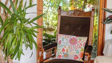 Cabin, Multiple Bedrooms, Smoking, Balcony | Interior