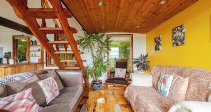 Serene Bantry Bay Cabin Retreat