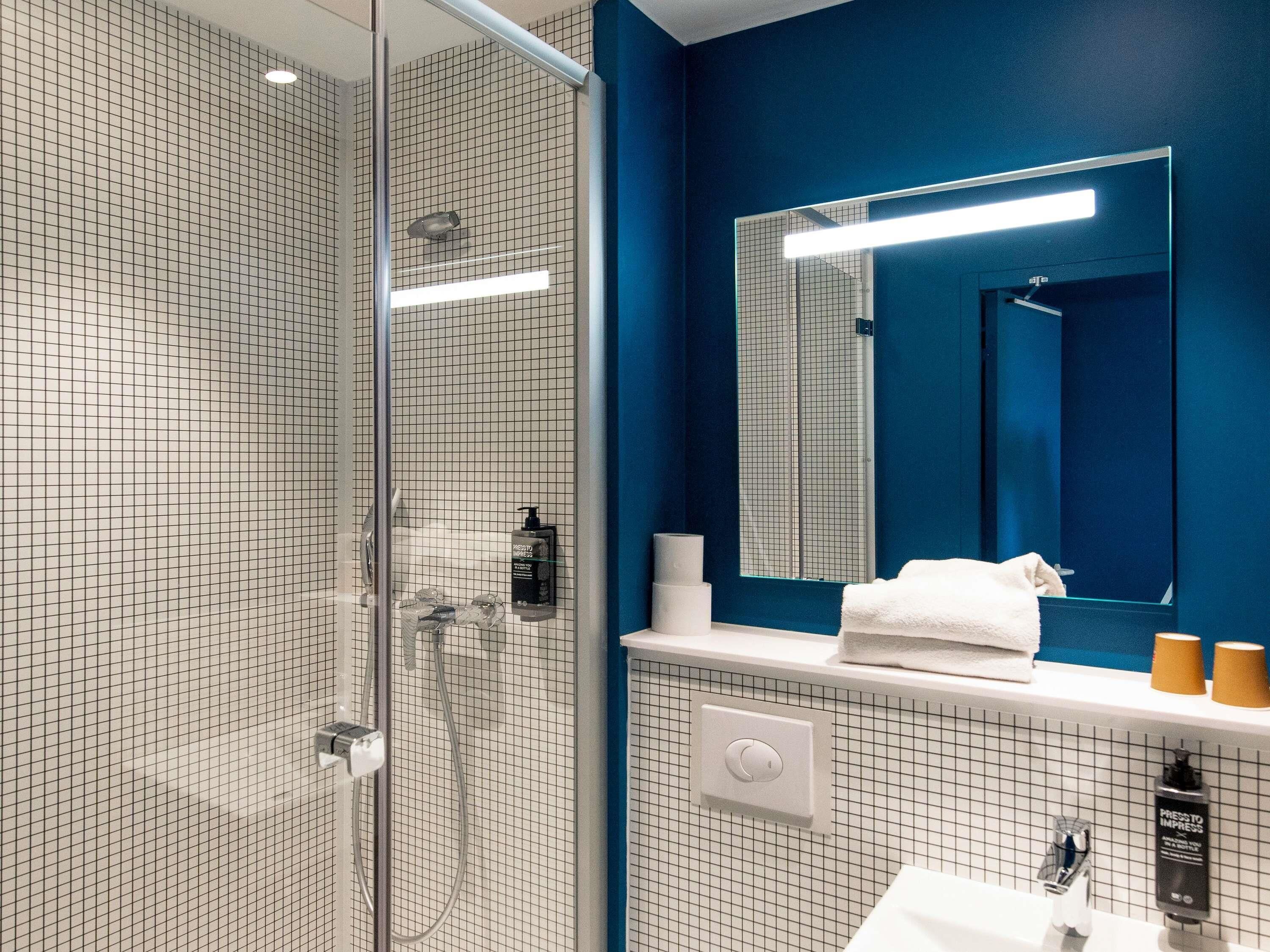 Kedap suara, Wi-Fi gratis, dan seprai linen