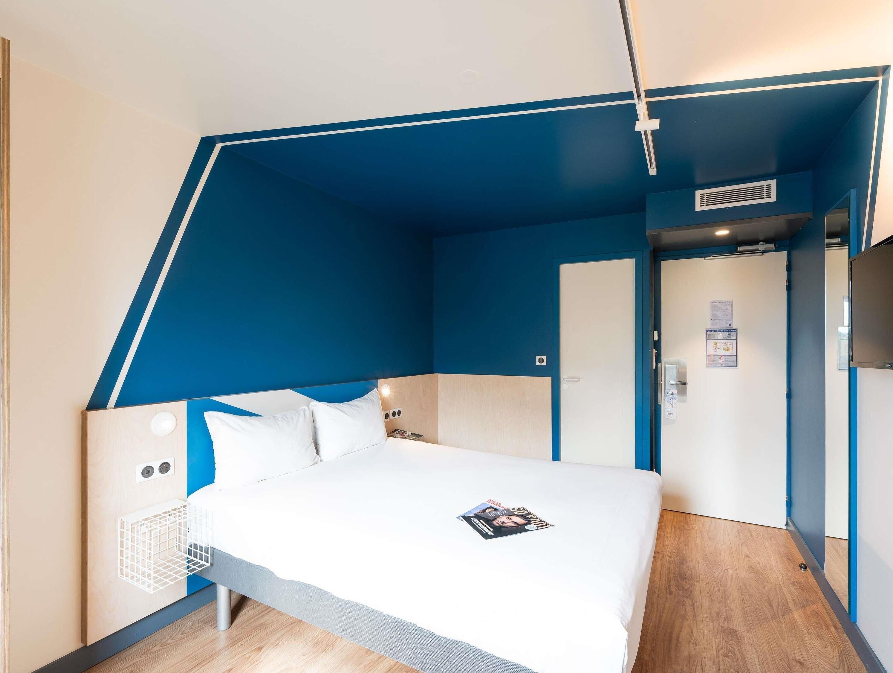 Sistema de insonorización, wifi gratis y ropa de cama 