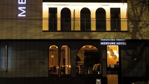 Unclassified image, 5 of 26, button - Mercure Bucharest Cantemir (Bucharest)