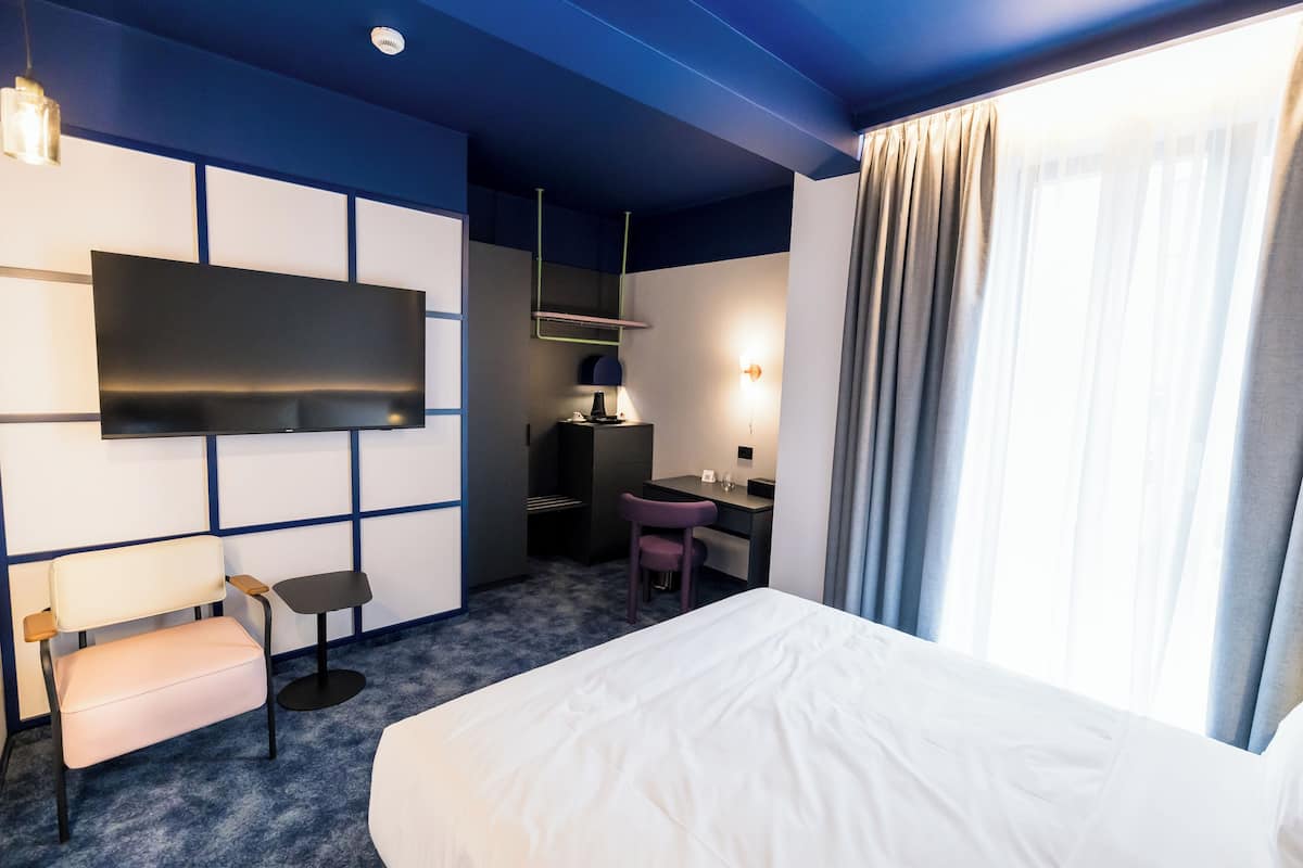 Habitación clásica, 1 cama de matrimonio grande | Wifi gratis