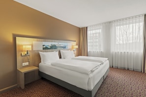 Junior Room, 1 Double Bed with Sofa bed | Soundproofing, free WiFi, bed sheets - Mercure Hotel Hamburg Am Volkspark (Hamburg)