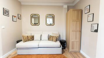 Classic Studio | Living area