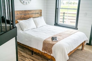 2 bedrooms, internet