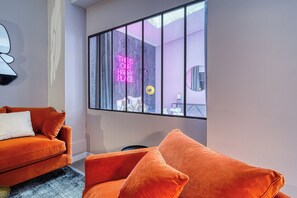 Superior Apartment | Living area - Appartements rue des Jeuneurs (Paris)