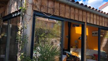 DĂ©tail de lâextĂ©rieur