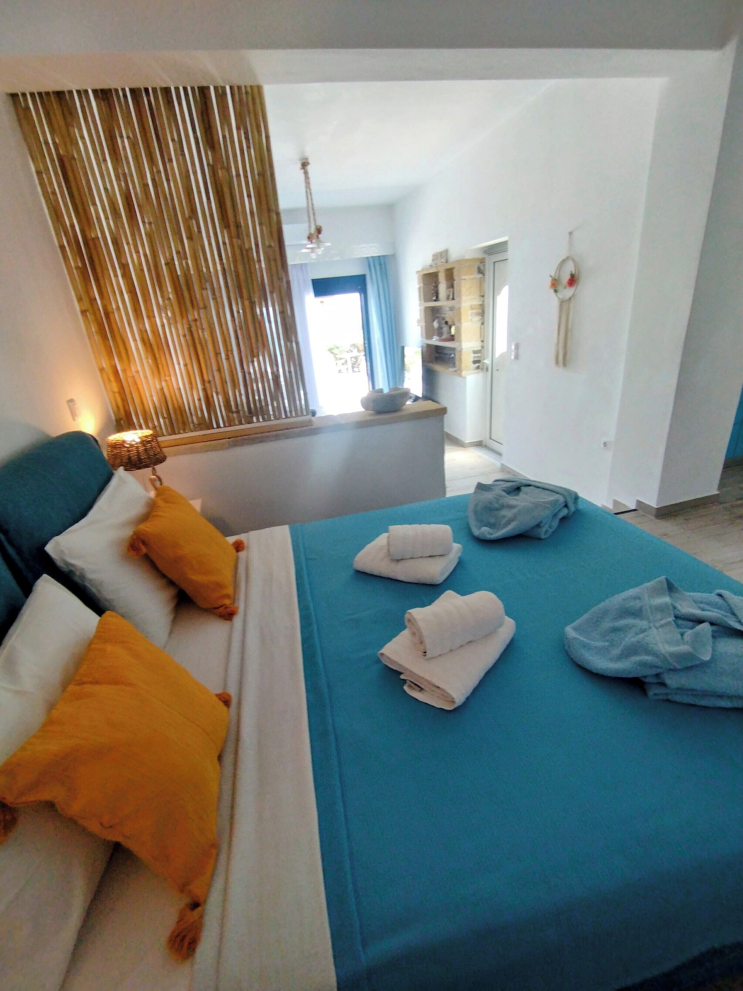 Apartment, Sea View | Individually decorated, individually furnished, laptop workspace