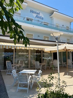 Front of property - HOTEL ALDA B&B (Cervia)