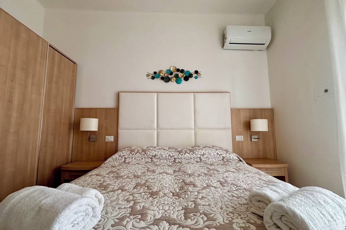 Classic Double Room, Balcony, Sea View