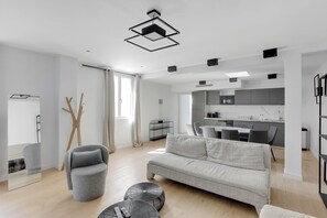 شقة كلاسيكية | منطقة المعيشة