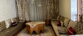 Furnished villa with pool and garden for rent