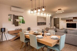 Dining - Amaen Luxury House with Private Pool (Perivolia)